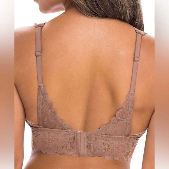 Women's Lace Push Up Bralette - Picture 2 of 3